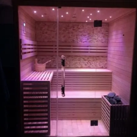 Saint-come, Du Grand Luxe A 1 Min De La Hyeres